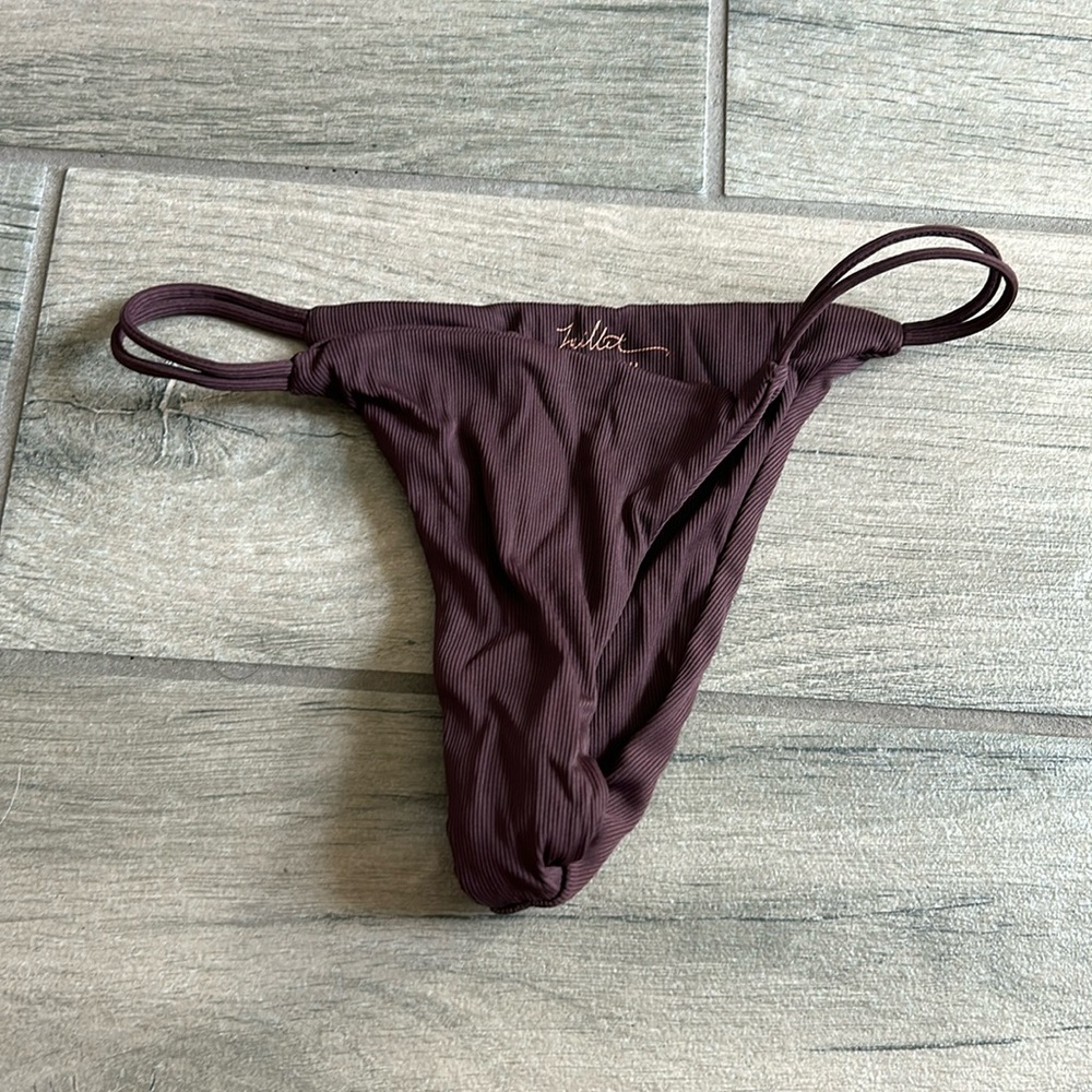 Juillet ribbed bikini bottom